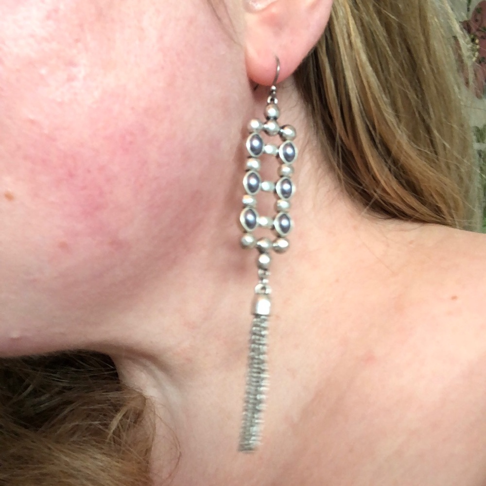 Simply Vera Vera Wang chandelier horsetail art deco earrings